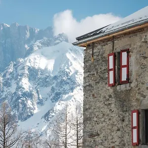Refuge Du Montenvers Chamonix Mont Blanc